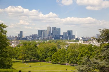 London, İngiltere - 17 Haziran 2014: canary wharf iş ve bankacılık aria
