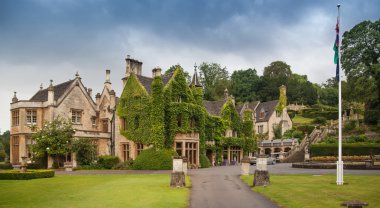 Chippenham, İngiltere - Ağustos 9, 2014: castle combe, benzersiz eski İngiliz Köyü
