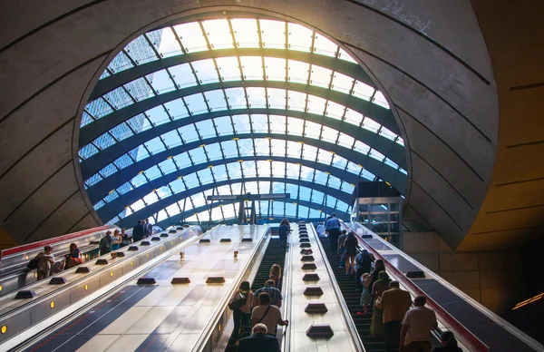 Estación de metro de Canary Wharf — Foto de Stock