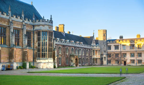 Trinity college Uniwersytetu Cambridge (założony przez Henryka Viii w 1546) — Zdjęcie stockowe