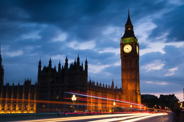 Big Ben a domy parlamentu v noci, Londýn — Stock fotografie