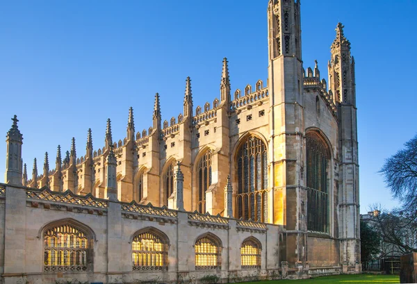 CAMBRIDGE, ROYAUME-UNI - 18 JANVIER 2015 : Collège du Roi (commencé en 1446 par Henri VI). Bâtiments historiques — Photo