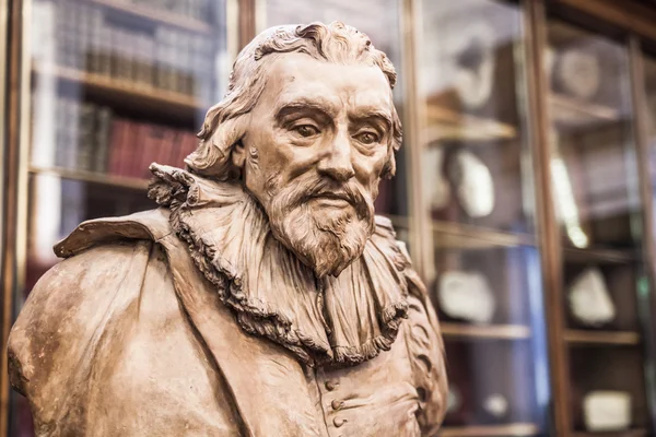 LONDON, UK - NOVEMBER 30, 2014: Louis-Francois. Sculpture of The Enlightenment Gallery British museum — Stock Photo, Image