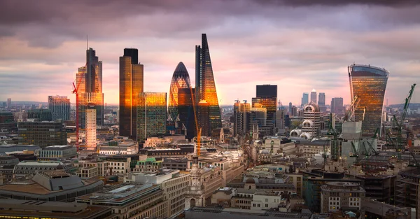 City of London panorama al atardecer . —  Fotos de Stock