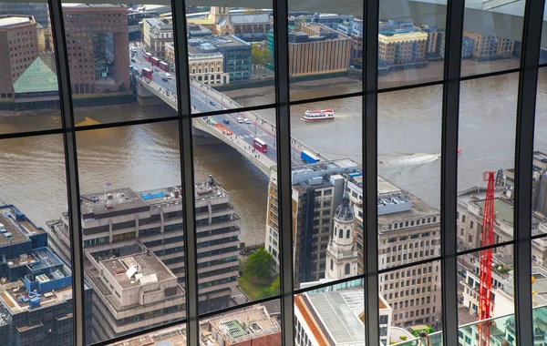 LONDRES, Reino Unido - 22 de abril de 2015: City of London view and viewing platform of Walkie Talkie 32 floor — Fotografia de Stock