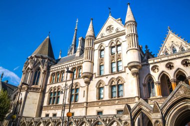 Londra, Adalet Sarayı görüşü, Neo-gotik İngiliz mimarisi 19. yüzyıl.