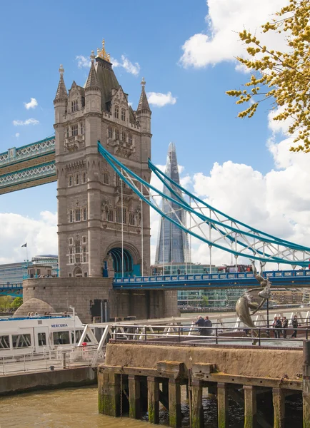 Londyn, Tower Bridge i Shard — Zdjęcie stockowe