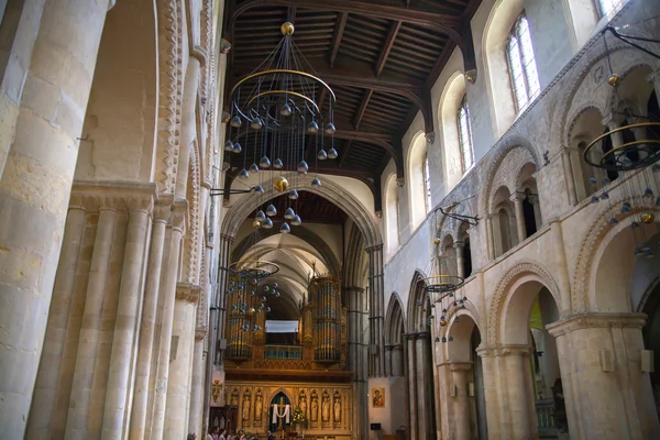 Interior of Rochester Cathedral is England's second oldest, having been founded in 604AD. — Stock Photo, Image