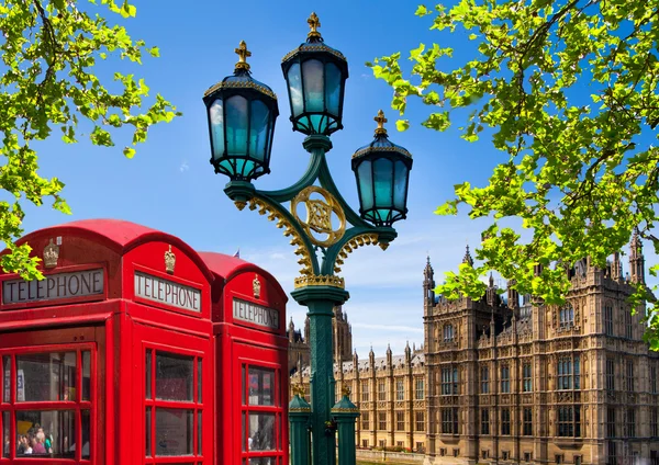 Red British telephone box in front of Big Ben, London — Stock Photo, Image