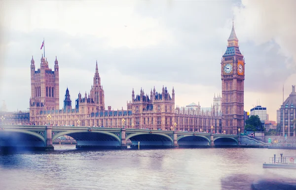 Büyük Ben ve Parlamentosu evleri. Londra — Stok fotoğraf