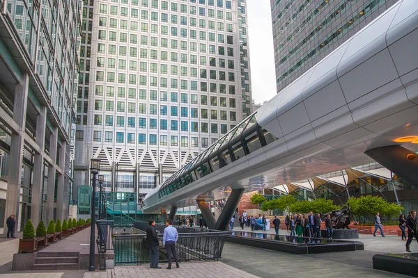 Londyn, Uk - 1 maja 2015: Canary Wharf biznes centrum widoku — Zdjęcie stockowe