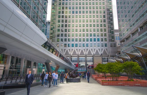 LONDRA, Regno Unito - 1 MAGGIO 2015: Canary Wharf business center view — Foto Stock