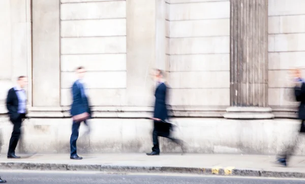 Londra, insanlar banka sokakta yürürken, insanlar — Stok fotoğraf