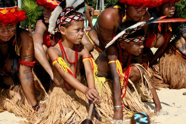 Santa Cruz Cabralia Bahia Brasil Abril 2009 Indios Pataxo Son — Foto de Stock