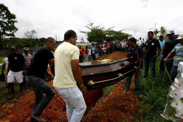 Pau Brasil Bahia Brazil Febrero 2012 Gente Durante Entierro Una — Foto de Stock