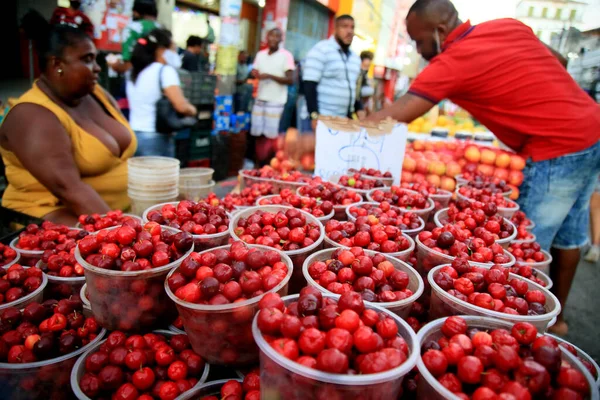 Salvador Bahia Brasil Diciembre 2020 Frutas Acerola Venta Mercado Frutas — Foto de Stock