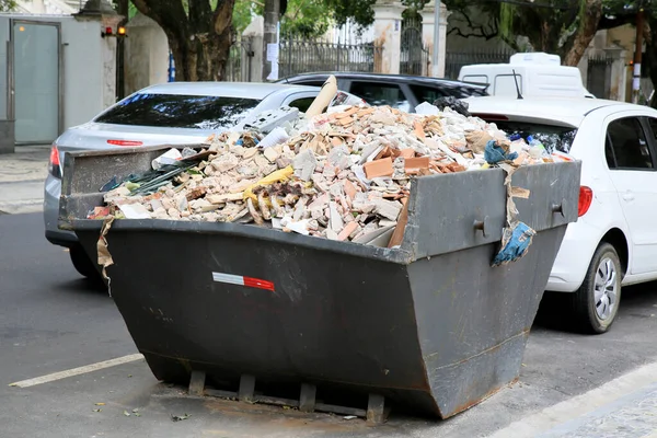 Salvador Bahia Brazil December 2020 Bucket Transporting Debris Rest Construction — Stock Photo, Image