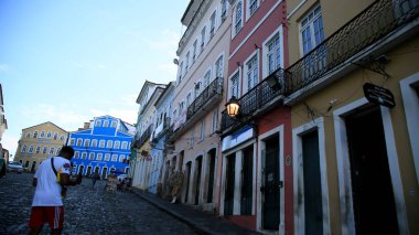 Salvador, Bahia, Brezilya - 16 Aralık 2020: Salvador Tarih Merkezi 'nde Largo do Pelourinho' dan görüntü. * * * Yerel altyazı * *