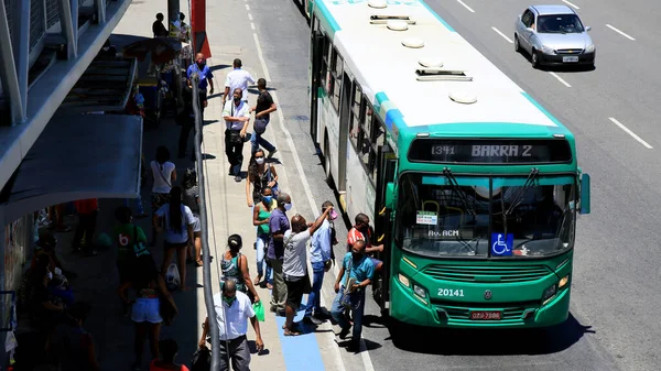 Salvador Bahia Brazil December 2020 People Seen Collective Bus Stop — Stock Photo, Image