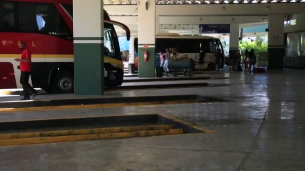 Salvador Bahia Brasil Dezembro 2020 Passageiros São Vistos Durante Embarque — Vídeo de Stock