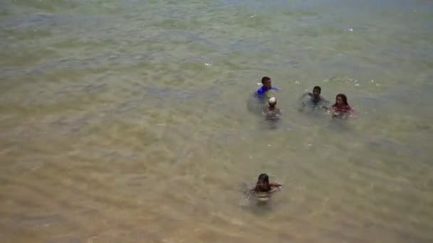 Salvador Bahia Brasil Janeiro 2021 Pessoas São Vistas Areia Praia — Vídeo de Stock