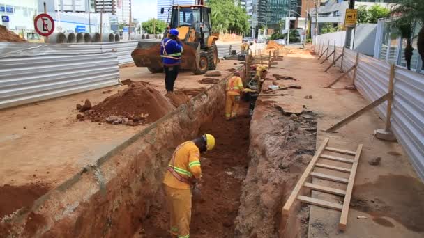 Salvador Bahia Brasil Enero 2021 Trabajadores Contratistas Oea Trabajando Excavación — Vídeos de Stock