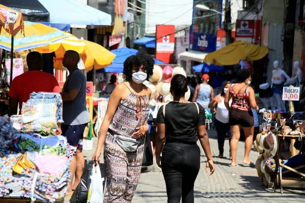 Salvador Bahia Brazil Janjanuary 2021 Люди Носять Маски Захисту Від — стокове фото