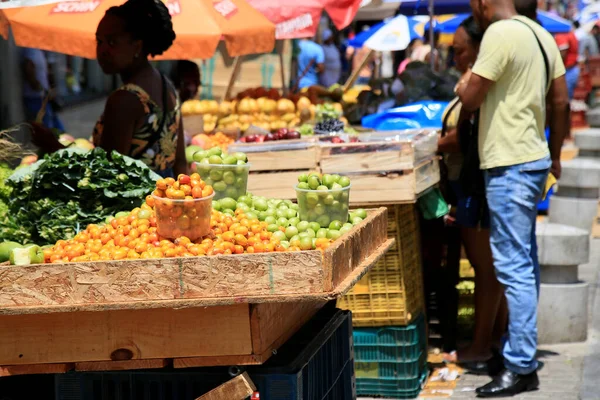 Salvador Bahia Brasilien Januar 2021 Menschen Werden Einem Obstverkauf Der — Stockfoto