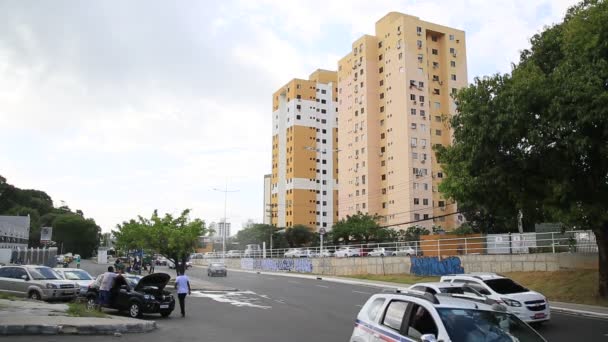 Salvador Bahia Braziliaans Januari 2021 Mensen Voertuigen Zijn Zien Buurt — Stockvideo