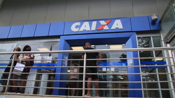 Salvador Bahia Brazil Januari 2021 Människor Ses Caixa Economica Federal — Stockvideo