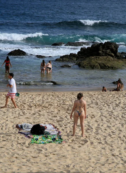 Salvador Bahia Brazílie Ledna 2021 Lidé Jsou Vidět Pláži Barra — Stock fotografie