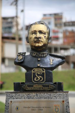 Salvador, Bahia Brezilya - 5 Şubat 2021: İkinci Dünya Savaşı sırasında Brezilya Seferi Gücü (FEB) komutanı Mareşal Joao Batista Mascarenhas de Moraes 'in heykeli Salvador' da görüldü..