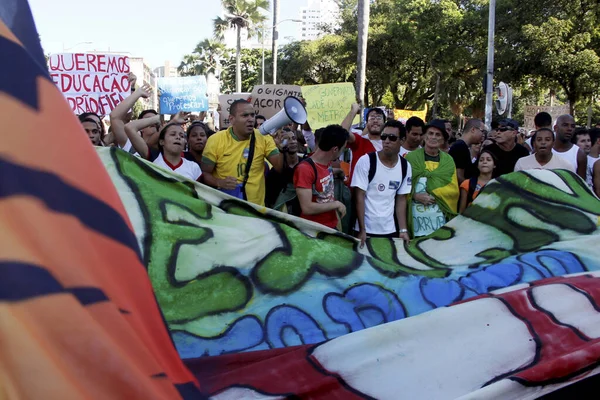 Salvador Bahia Brazil Juni 2013 Demonstranter Protesterar Mot Ankomsten Fifa — Stockfoto