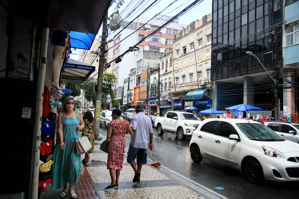 Salvador Bahia Brasil Janeiro 2021 Pessoas Usando Guarda Chuva Durante — Fotografia de Stock