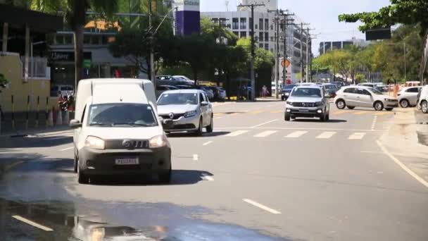 Salvador Bahia Brazil Maj 2021 Fordon Trafikstockning Nära Byggandet Ett — Stockvideo