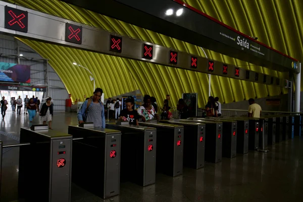 Salvador Bahia Brazil September 2017 Passengers Seen Platform Subway Station — Zdjęcie stockowe