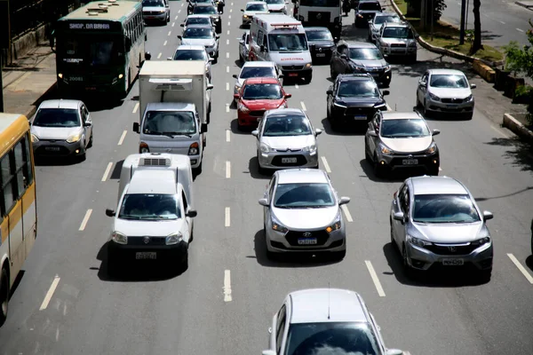 Salvador Bahia Brasil Julio 2021 Movimiento Vehículos Congestión Ciudad Salvador — Foto de Stock