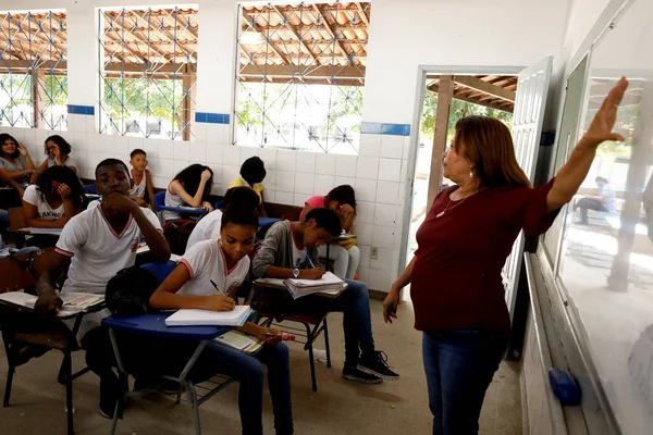 Lauro Freitas Bahia Brazil Αυγούστου 2019 Μαθητές Δημόσιων Σχολείων Εμφανίζονται — Φωτογραφία Αρχείου