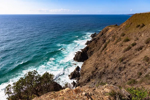 从拜伦湾顶部俯瞰美丽的海景 受欢迎的旅游胜地 新南威尔士州的性质 澳大利亚东海岸 — 图库照片