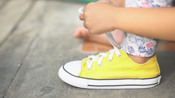 Hand Children Kid Girl Learning Try Tie Yellow Shoe Laces — Stock - Main Image