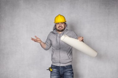 builder has trouble with plans to build