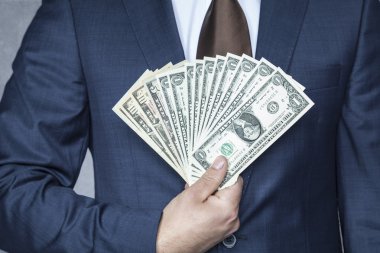 Büyük para ile mutlu işadamı