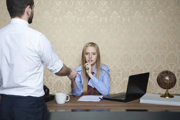 Het is een smeergeld, blijf kalm — Stockfoto