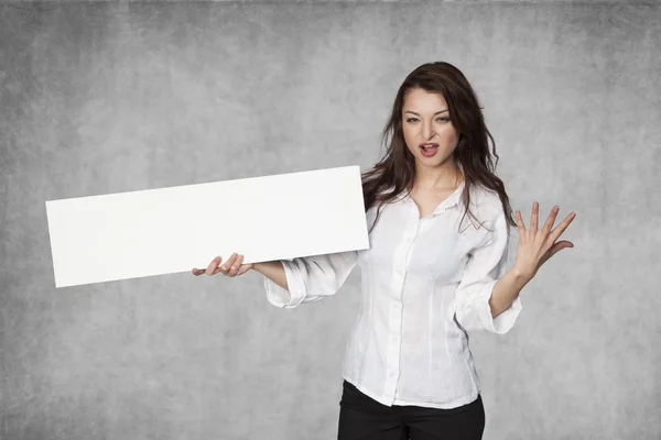 Mujer de negocios enojado tiene un espacio de copia — Foto de Stock