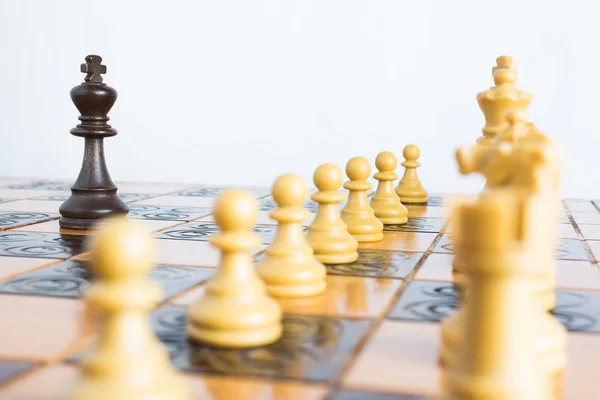 Šachy vyfotografované na šachovnici — Stock fotografie