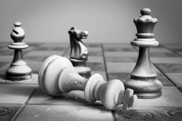 Fotografiado en un tablero de ajedrez — Foto de Stock