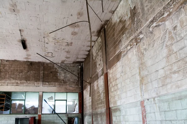 Abandoned Derelict Warehouse — Stock Photo, Image