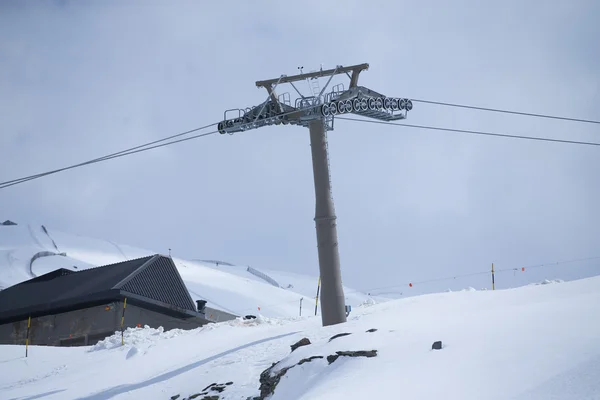 Kolejka linowa w ski Resort Sierra Nevada, Granada — Zdjęcie stockowe