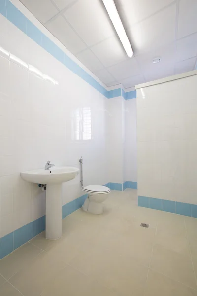 현대 화장실. — 스톡 사진