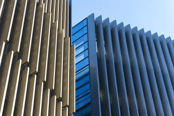 Административные здания с современной корпоративной архитектурой — стоковое фото